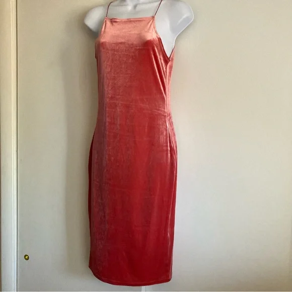 Forever 21 Rose Colored Velvet Bodycon Dress, NWT Sz M - Picture 2 of 11